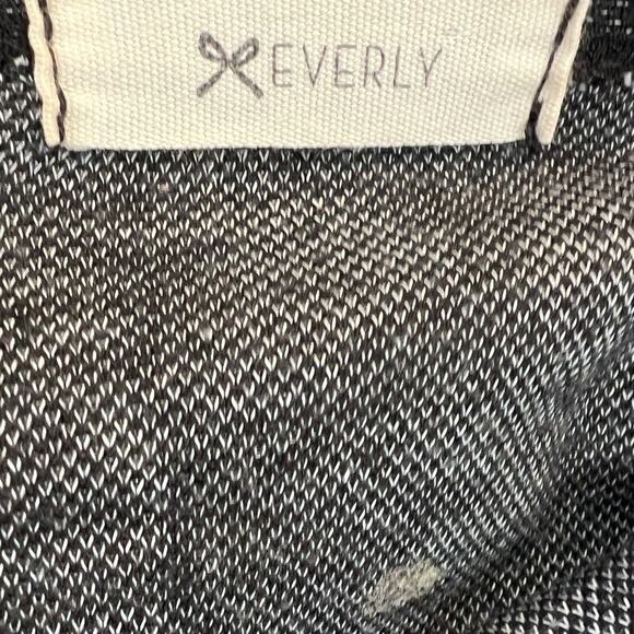 Everly Black Cardigan Geometric Pattern Medium Weight Open Front Size Small - Picture 6 of 6